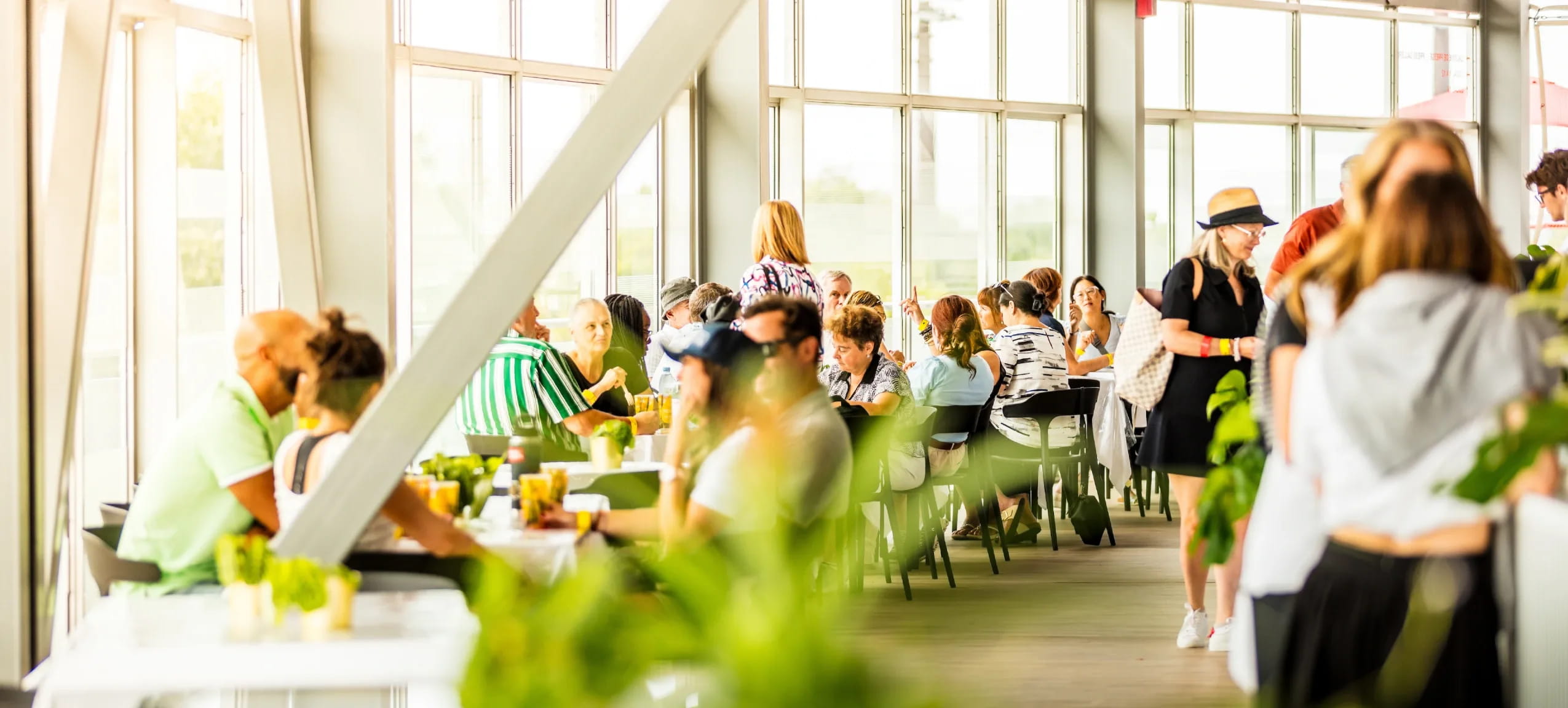 2550x1152 Montreal B2 B